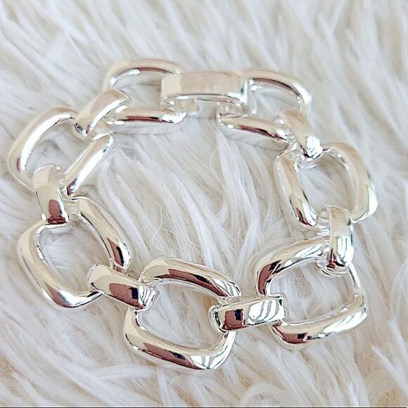 Chain Link Sterling Silver Bracelet - Picture 5 of 8